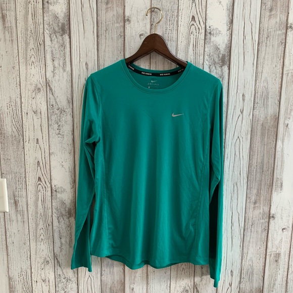 Nike Tops - Nike teal long sleeve running top size large